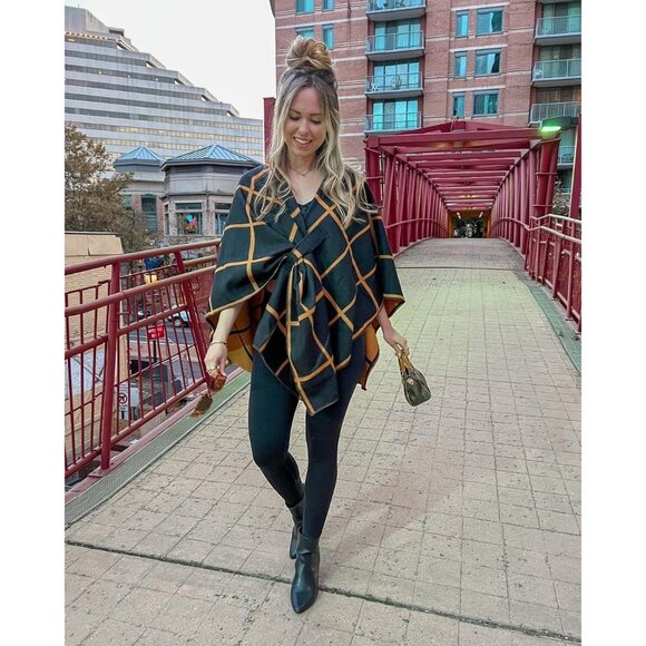 Women Shawl Wrap Poncho Cape Open Front Cardigan Fall Winter Black Sandstone - Picture 4 of 5